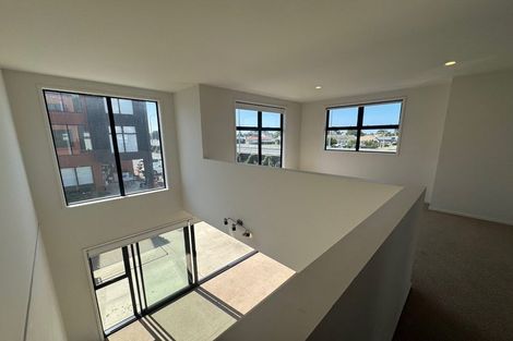 Photo of property in 34/17 Owens Place, Mount Maunganui, 3116