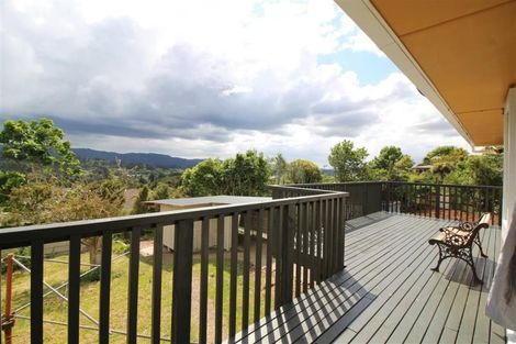 Photo of property in 21 Phillip Avenue, Glen Eden, Auckland, 0602