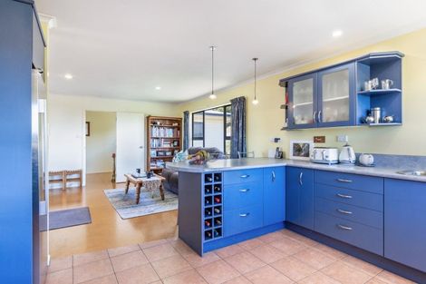 Photo of property in 33 Turangitukua Terrace, Kuratau, Turangi, 3381