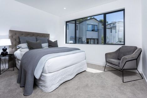 Photo of property in 3b Serrata Place, Browns Bay, Auckland, 0630