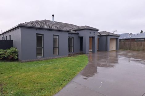 Photo of property in 29 Hawkins Place, Rangiora, 7400