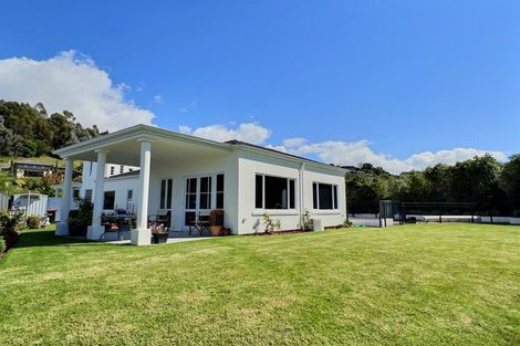 Photo of property in 115 Kent Terrace, Taradale, Napier, 4112