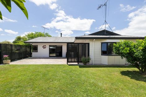 Photo of property in 70 Splitt Avenue, Glenview, Hamilton, 3206