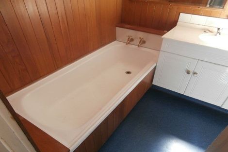 Photo of property in 12 Ilam Road, Upper Riccarton, Christchurch, 8041