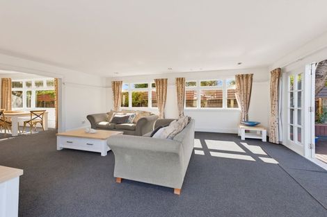 Photo of property in 40 North Parade, Richmond, Christchurch, 8013
