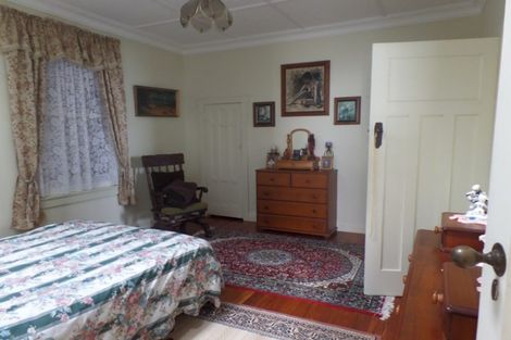 Photo of property in 727 Pollen Street, Thames, 3500