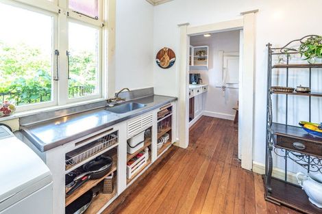 Photo of property in 21 Putiki Drive, Durie Hill, Whanganui, 4500