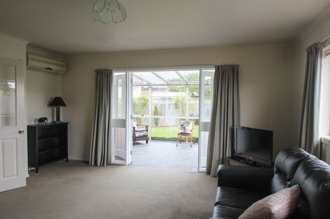 Photo of property in 12 Doon Street, Oamaru North, Oamaru, 9400