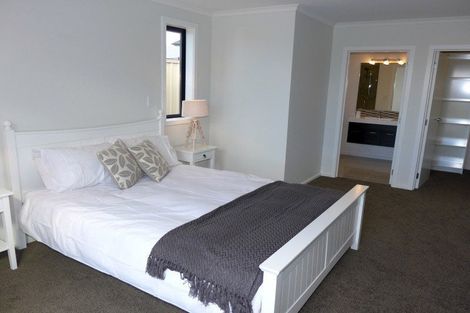 Photo of property in 19 Te Heipora Place, Havelock North, 4130