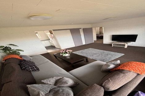 Photo of property in 135a Avalon Drive, Nawton, Hamilton, 3200