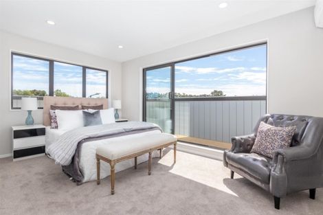 Photo of property in 18 Kano Way, Hobsonville, Auckland, 0616