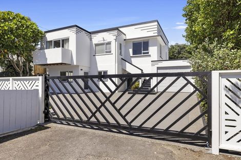 Photo of property in 26 Mclean Street, Strandon, New Plymouth, 4312
