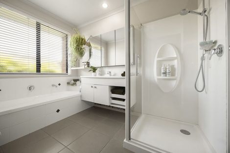 Photo of property in 1 Savannah Place, Rototuna North, Hamilton, 3210