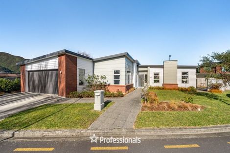 Photo of property in 1 Wi Hape Pakau Place, Waiwhetu, Lower Hutt, 5010