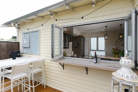 Photo of property in 4 Stopford Street, Marewa, Napier, 4110
