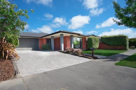 Photo of property in 11 Mcmahon Drive, Aidanfield, Christchurch, 8025