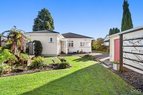 Photo of property in 64 Totara Crescent, Woburn, Lower Hutt, 5011