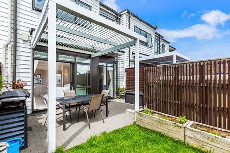 Photo of property in 12b Dida Park Drive, Kumeu, 0810