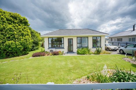 Photo of property in 2 Wilton Street, Windsor, Invercargill, 9810