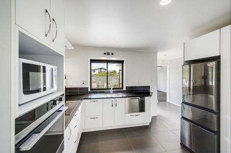 Photo of property in 6 Ladywood Road, Bay View, Napier, 4104