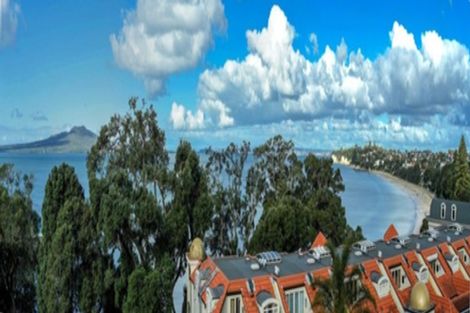 Photo of property in 5d/173 Hurstmere Road, Takapuna, Auckland, 0622