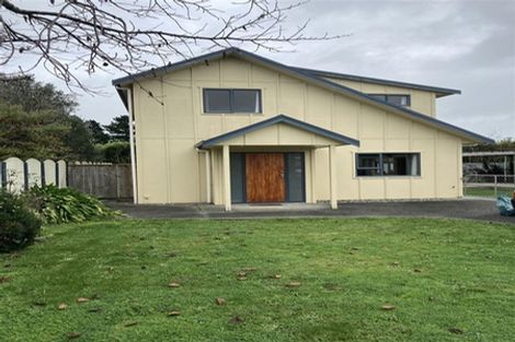 Photo of property in 14 Moore Crescent, Carterton, 5713