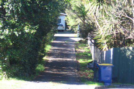 Photo of property in 46 Onedin Place, Titirangi, Auckland, 0604