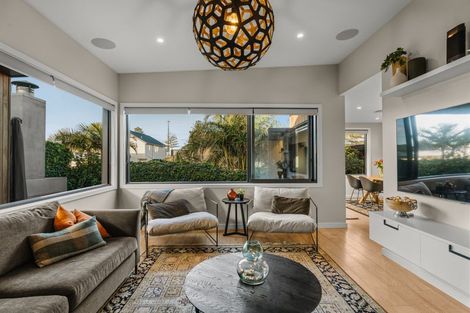 Photo of property in 67 Oceanview Road, Mount Maunganui, 3116