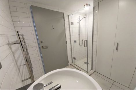 Photo of property in The Capital, 20/370 Oriental Parade, Oriental Bay, Wellington, 6011