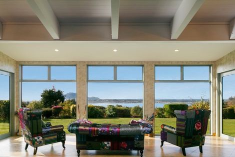 Photo of property in 35 Te Moenga Park, Acacia Bay, Taupo, 3330