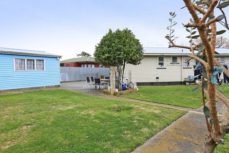 Photo of property in 11 Sunderland Drive, Flaxmere, Hastings, 4120