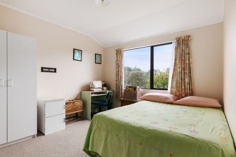 Photo of property in 76 Dalton Drive, Papamoa Beach, Papamoa, 3118