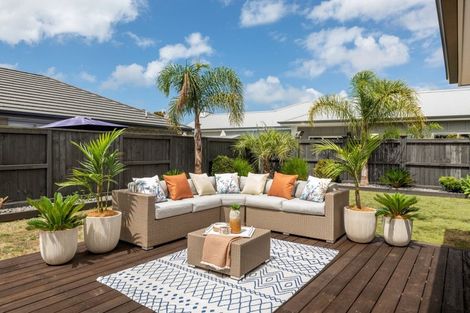 Photo of property in 81 Palm Springs Boulevard, Papamoa Beach, Papamoa, 3118