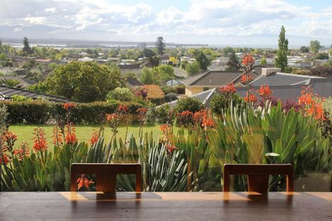 Photo of property in 21 Somerset Terrace, Stoke, Nelson, 7011