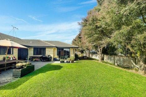 Photo of property in 18 Malbec Place, Rototuna, Hamilton, 3210