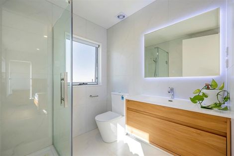 Photo of property in 19 Kapehu Road, Silverdale, 0932