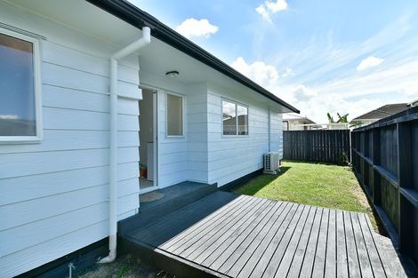Photo of property in 11b Springs Road, Parakai, 0830