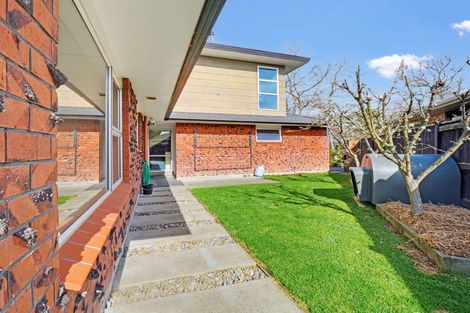 Photo of property in 8 Aintree Crescent, Awapuni, Palmerston North, 4412