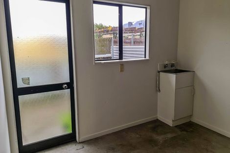 Photo of property in 2/806 Gordon Road, Raureka, Hastings, 4120