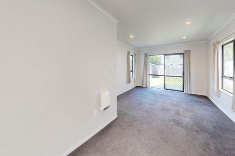 Photo of property in 5 Apa Street, Weymouth, Auckland, 2103