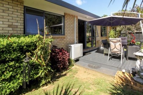 Photo of property in 17a Exeter Street, Brooklands, New Plymouth, 4310