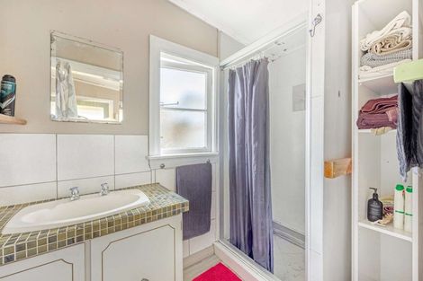 Photo of property in 1440 Martinborough Masterton Road, Gladstone, Masterton, 5884