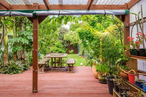 Photo of property in 17 Newton Street, Outer Kaiti, Gisborne, 4010
