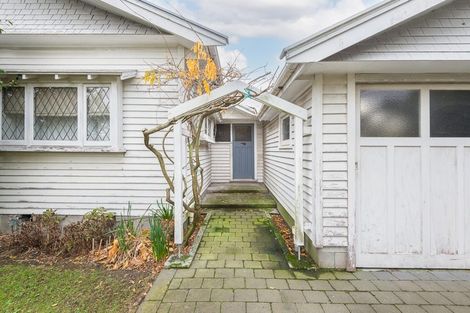 Photo of property in 21 Normans Road, Strowan, Christchurch, 8052