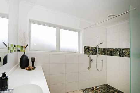 Photo of property in 32 Ihaia Road, Opunake, 4616