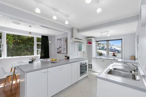 Photo of property in 36 Prospect Terrace, Johnsonville, Wellington, 6037