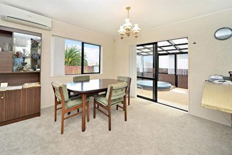 Photo of property in 4/16 Wood Street, Papakura, 2110
