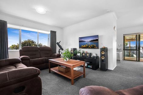 Photo of property in 11 Kaimoana Street, Weymouth, Auckland, 2103