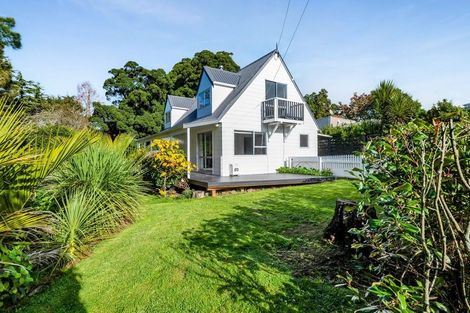 Photo of property in 8 Elizabeth Place, Ferndale, New Plymouth, 4310