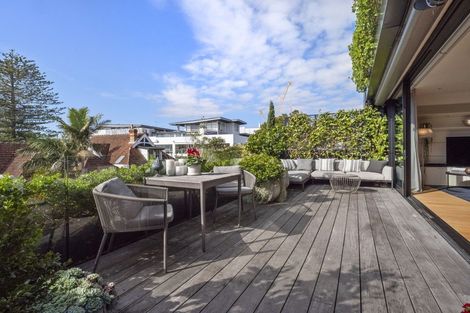 Photo of property in 204/15b Augustus Terrace, Parnell, Auckland, 1052
